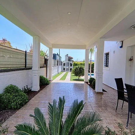 Villa Goecek Merkez De Oezel Havuz Muestakil Lueks Fethiye