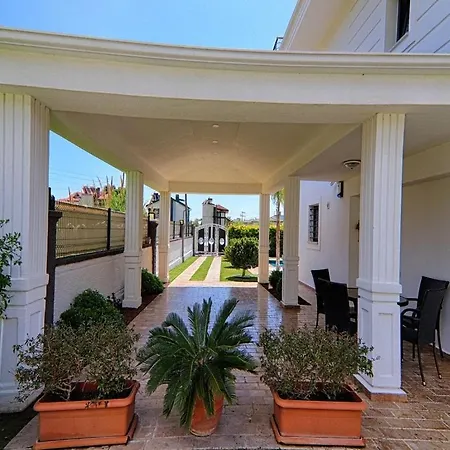 Villa Goecek Merkez De Oezel Havuz Muestakil Lueks
