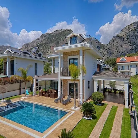 Villa Goecek Merkez De Oezel Havuz Muestakil Lueks *